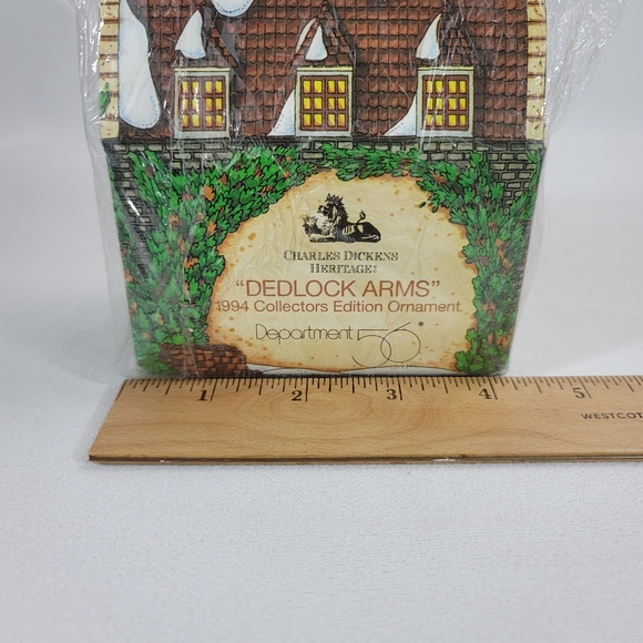 Dept 56 1994 DEDLOCK ARMS Charles Dickens Heritage Collectors Edition Ornament - Picture 12 of 14